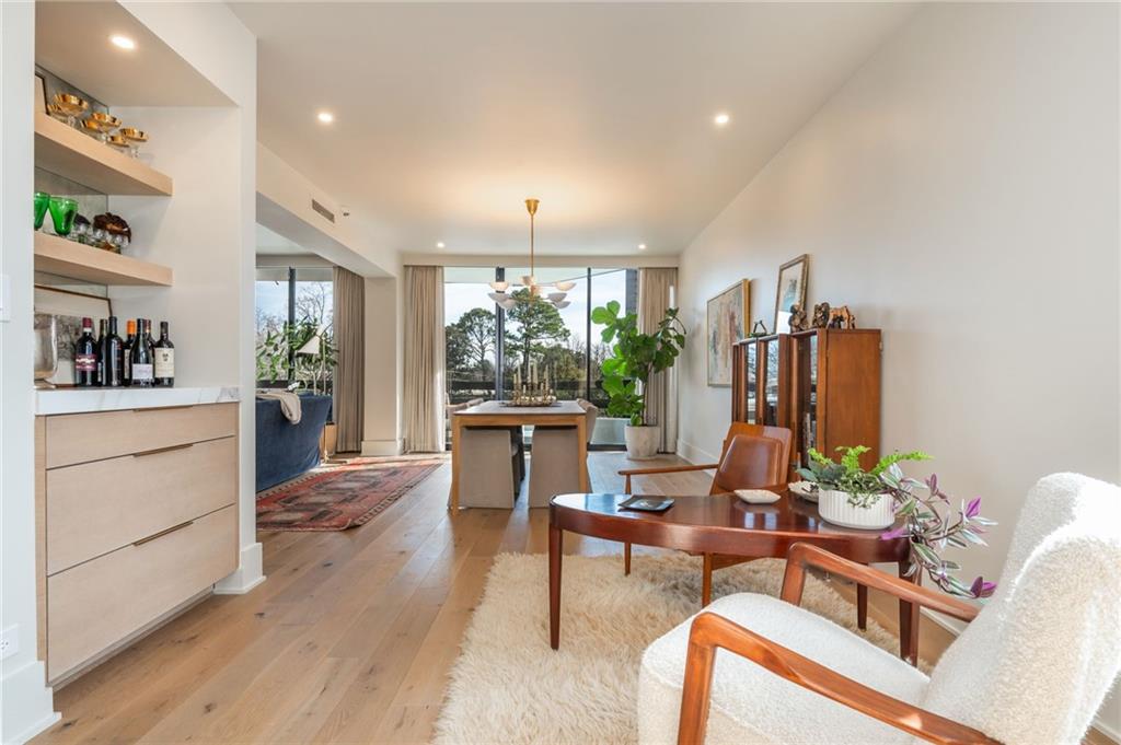 2660 Peachtree Rd #6H Atlanta, GA 30305