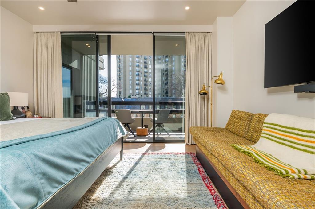 2660 Peachtree Rd #6H Atlanta, GA 30305