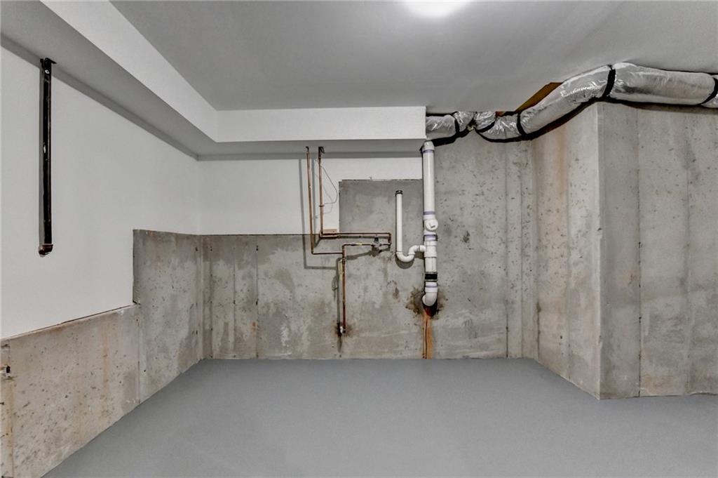 105 Villa Pl Ct Tucker, GA 30084