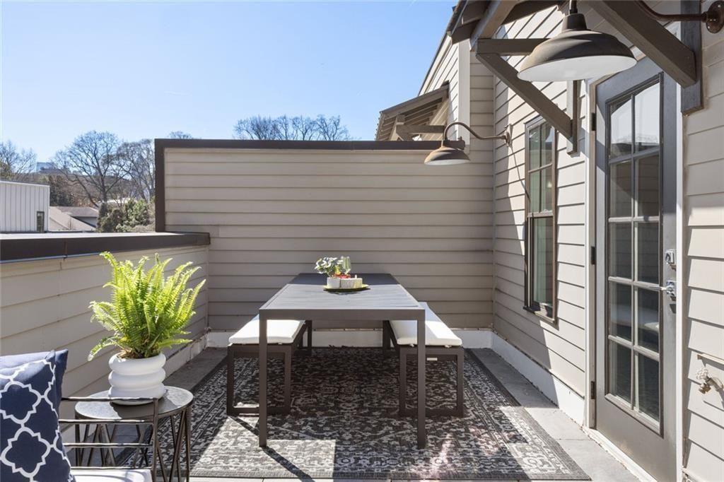 1808 Huntington Hls Ln Atlanta, GA 30309