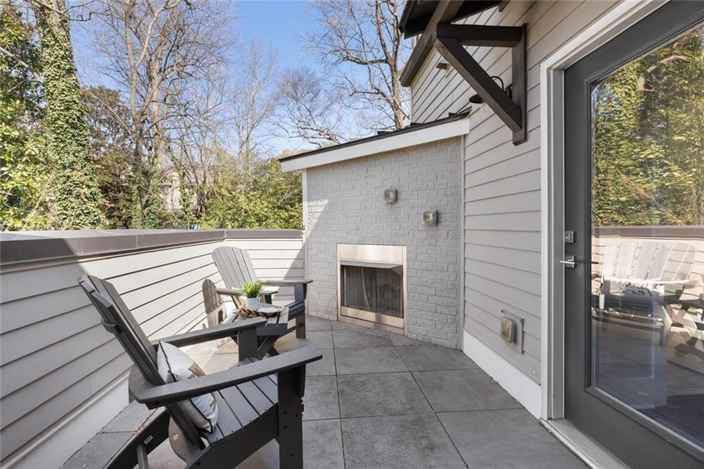 1808 Huntington Hls Ln Atlanta, GA 30309