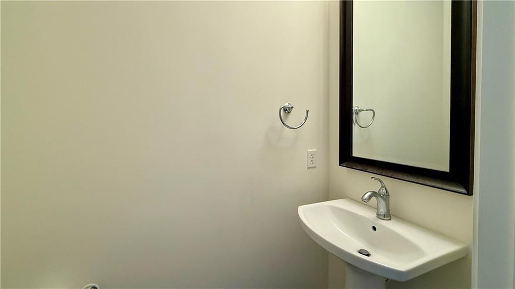 270 17th St #3510 Atlanta, GA 30363