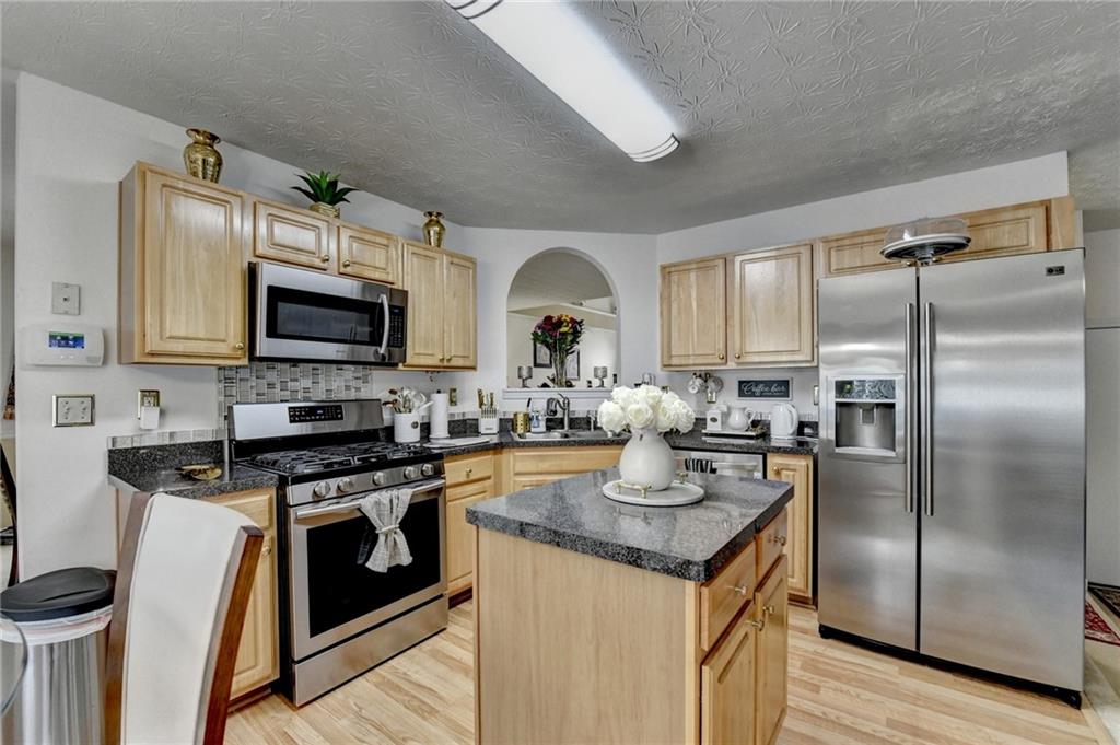 1149 Quail Hunt Dr Riverdale, GA 30296