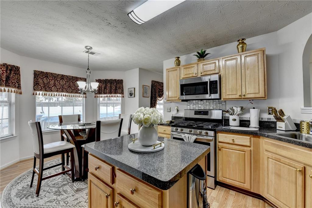 1149 Quail Hunt Dr Riverdale, GA 30296