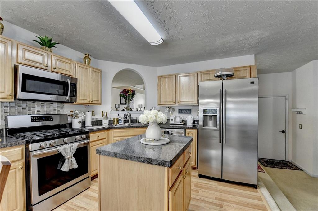 1149 Quail Hunt Dr Riverdale, GA 30296