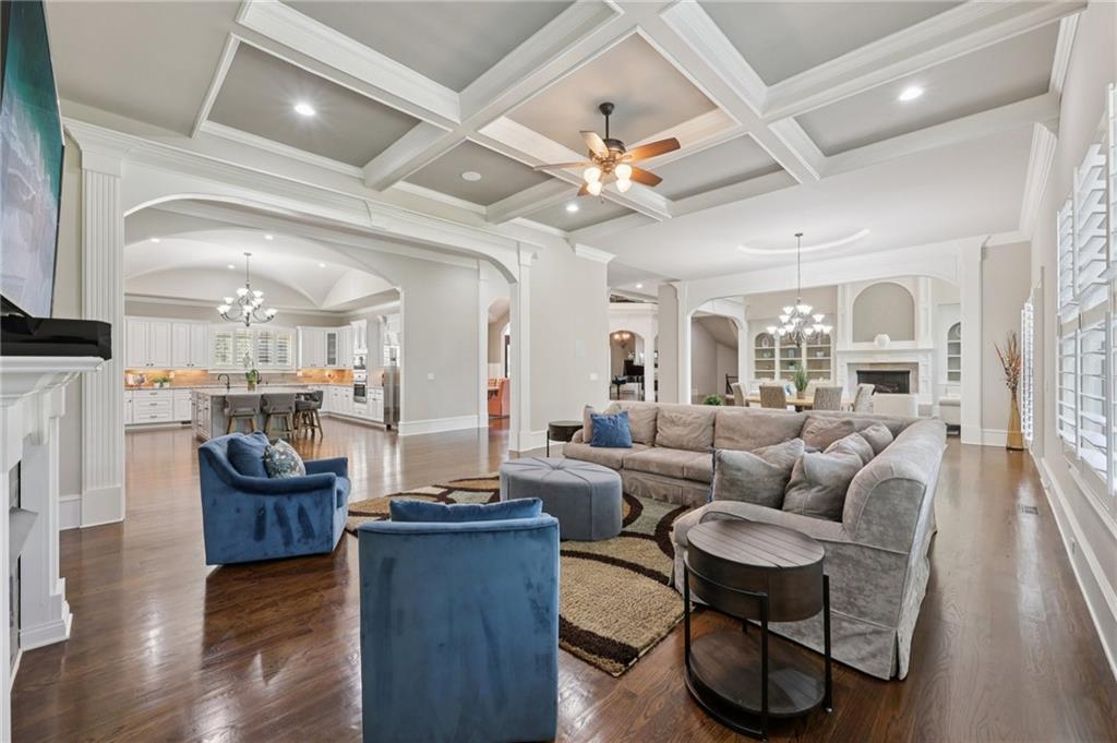 277 Traditions Dr Alpharetta, GA 30004 277 Traditions Dr Alpharetta, GA 30004