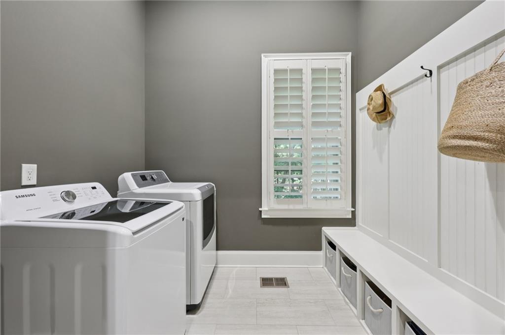 277 Traditions Dr Alpharetta, GA 30004 277 Traditions Dr Alpharetta, GA 30004