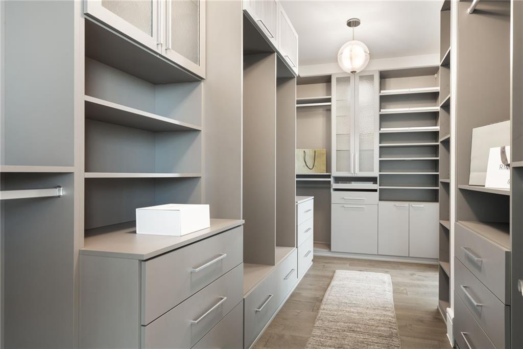 1065 Peachtree St #3604 Atlanta, GA 30309