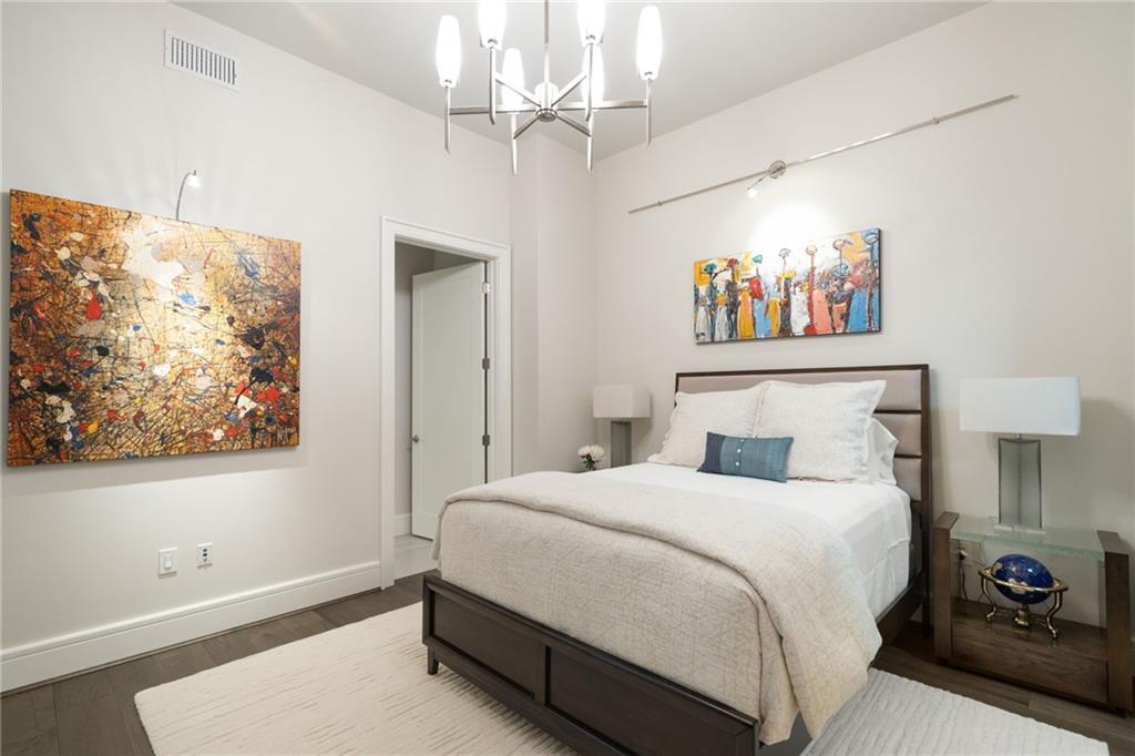 1065 Peachtree St #3604 Atlanta, GA 30309