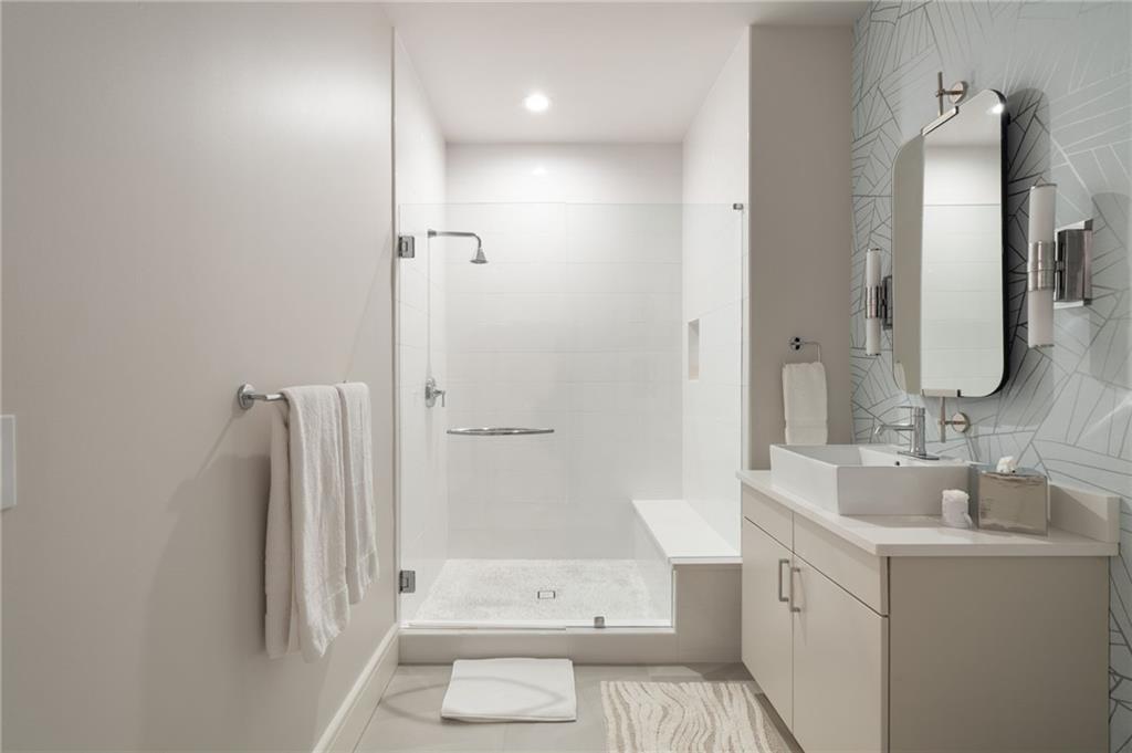 1065 Peachtree St #3604 Atlanta, GA 30309