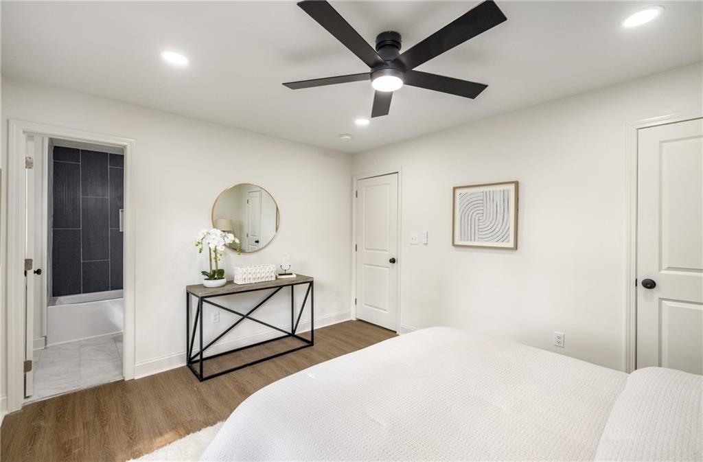 1483 Town Country Dr Atlanta, GA 30316