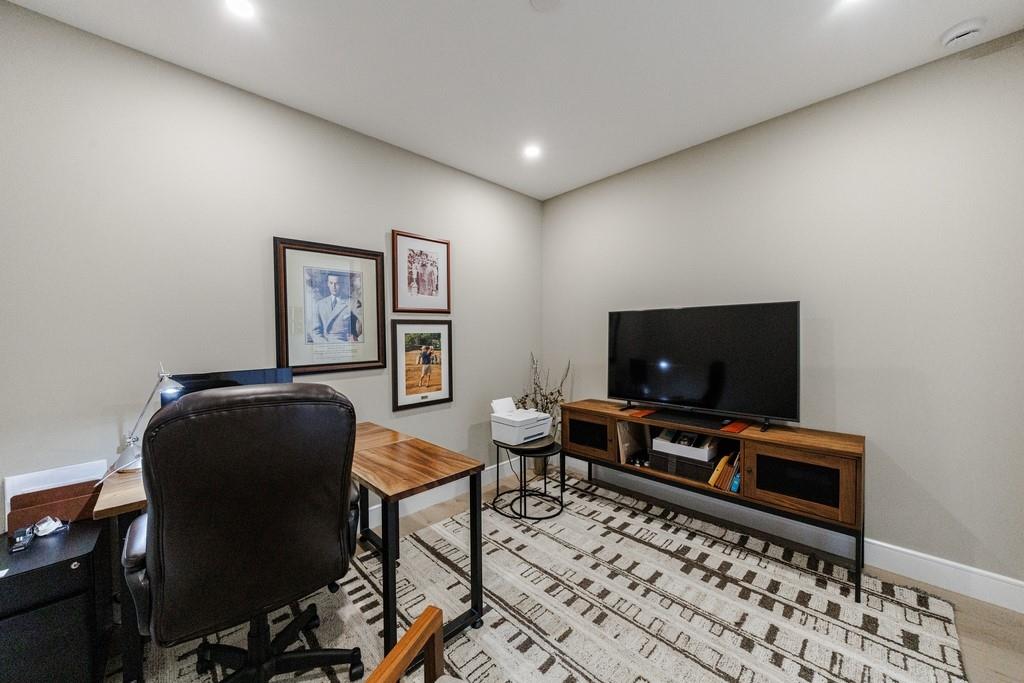 2425 Peachtree Rd #1401 Atlanta, GA 30305