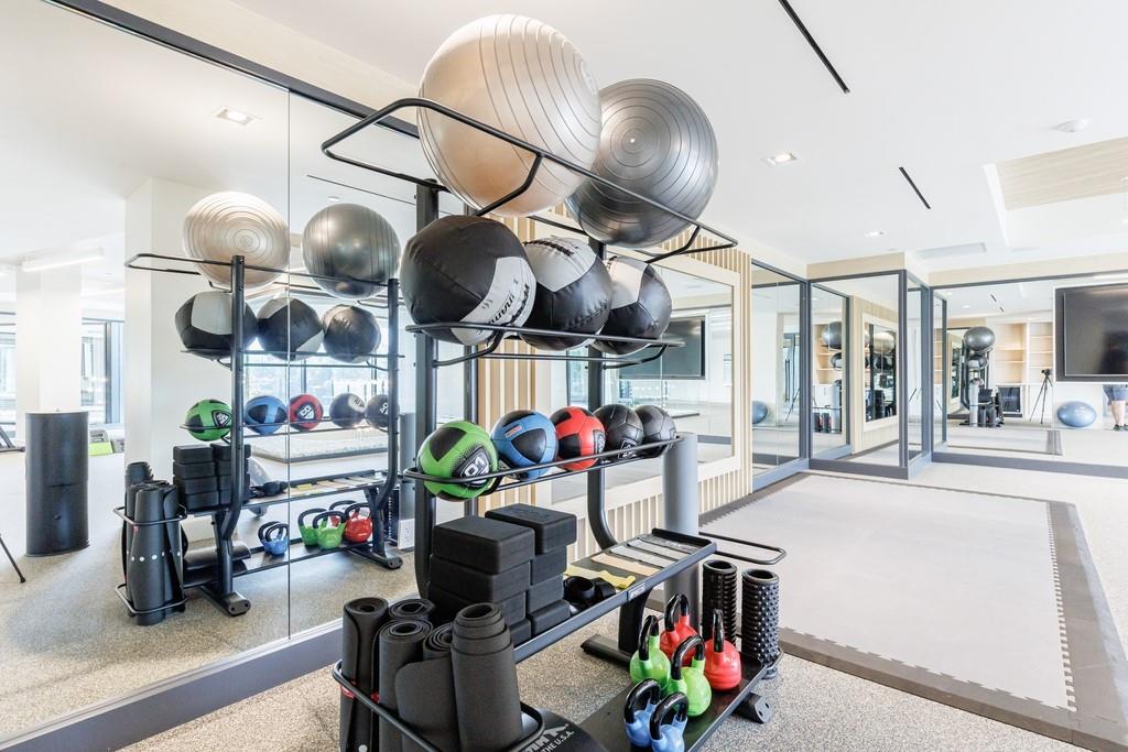 2425 Peachtree Rd #1401 Atlanta, GA 30305