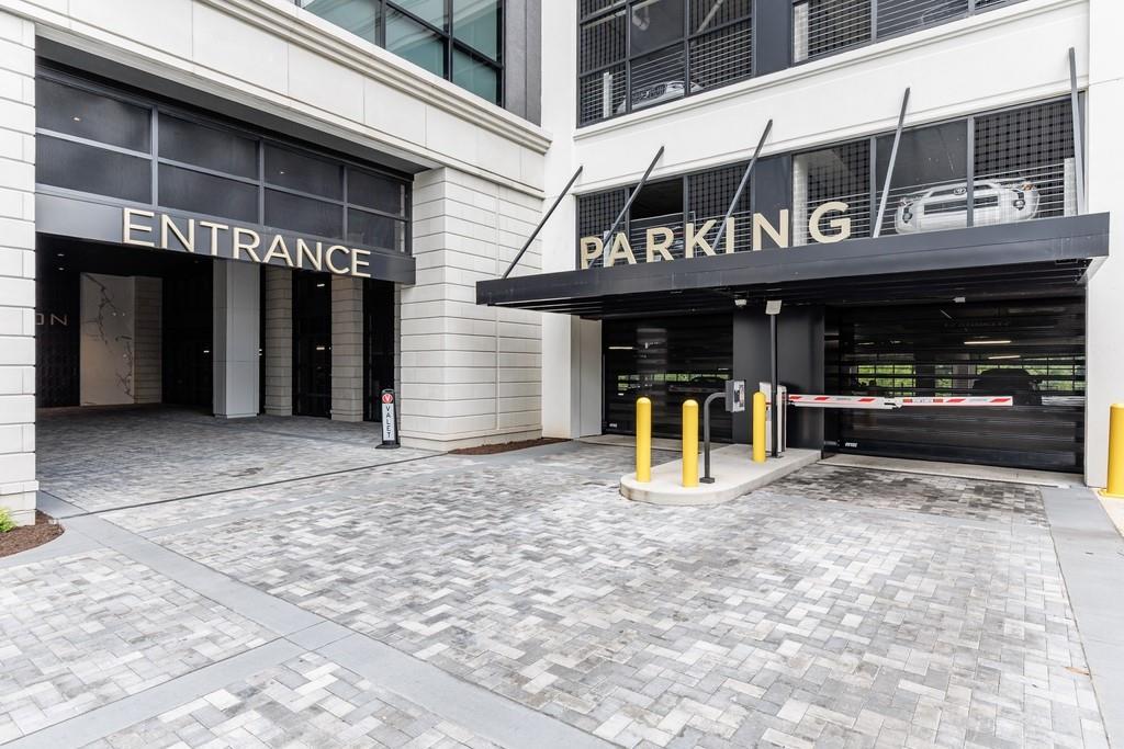 2425 Peachtree Rd #1401 Atlanta, GA 30305