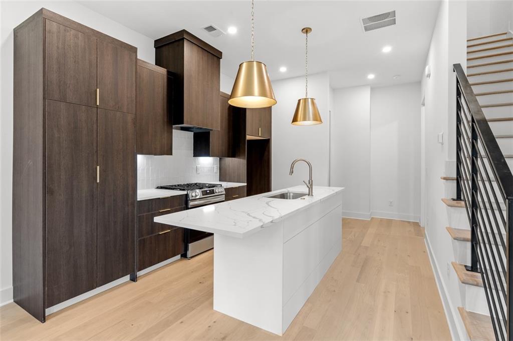 1169 Penny Ln Atlanta, GA 30329