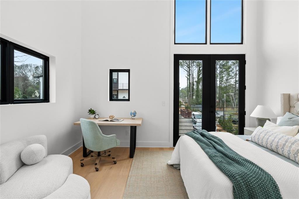 1169 Penny Ln Atlanta, GA 30329