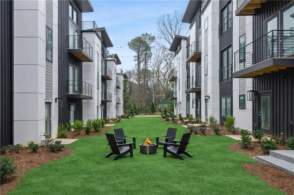 1169 Penny Ln Atlanta, GA 30329