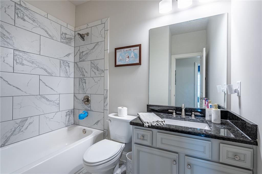 2440 Skyland Way Brookhaven, GA 30319