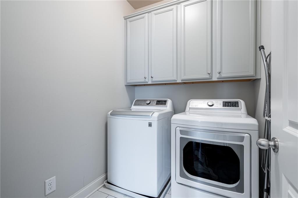 2440 Skyland Way Brookhaven, GA 30319