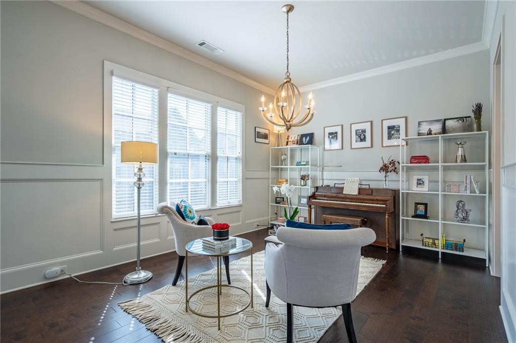 2440 Skyland Way Brookhaven, GA 30319