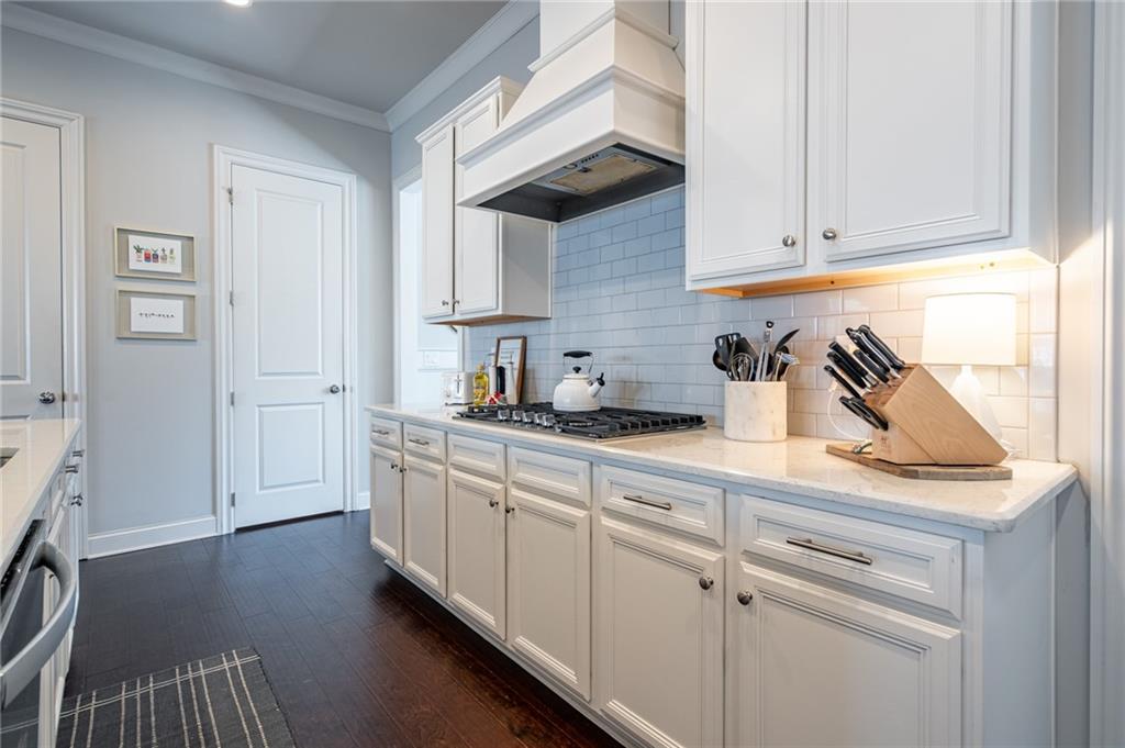 2440 Skyland Way Brookhaven, GA 30319