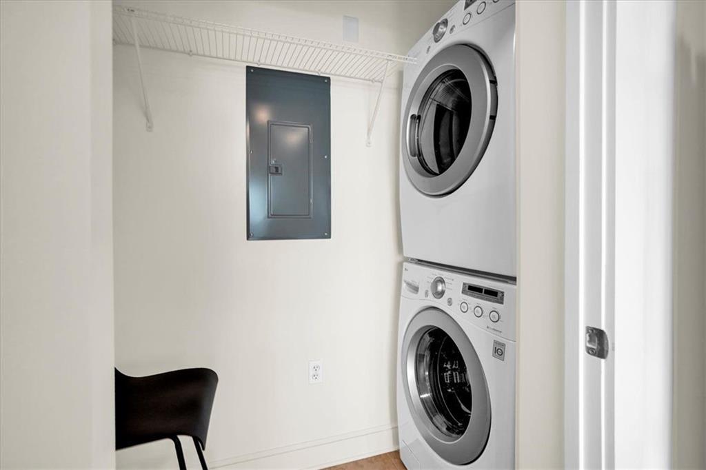 222 12th St #1508 Atlanta, GA 30309