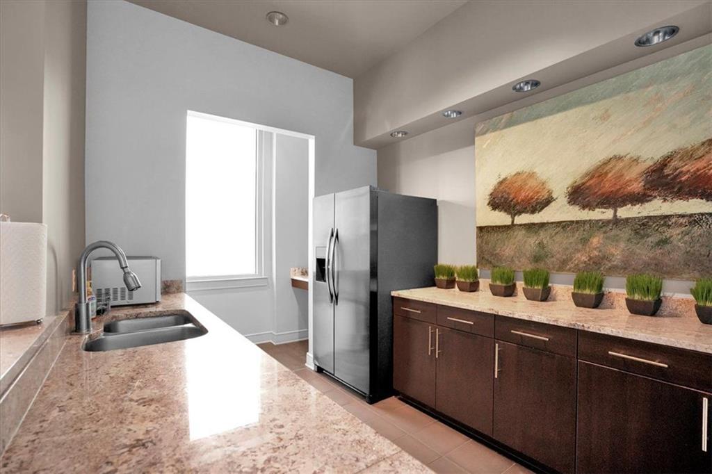 222 12th St #1508 Atlanta, GA 30309