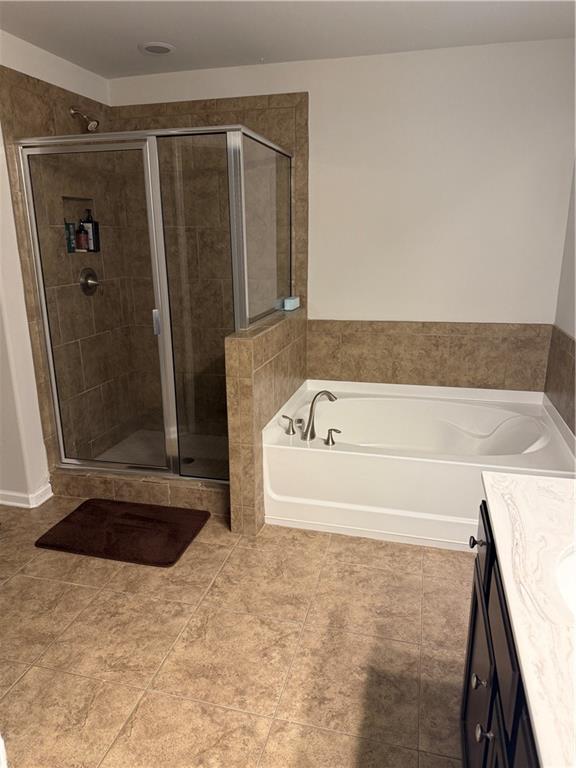 4046 Lk Manor Way Atlanta, GA 30349